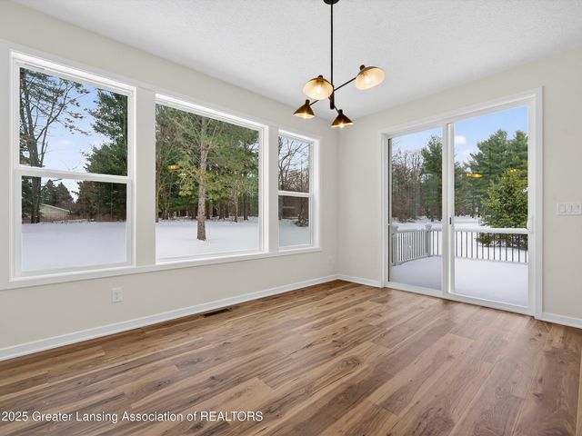 4270 Calipso Court, Dewitt, MI 48820