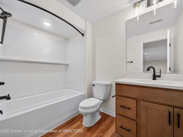 4270 Calipso Court, Dewitt, MI 48820