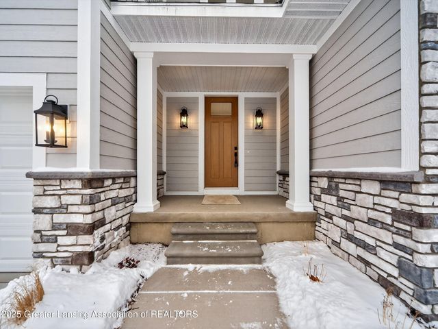 4270 Calipso Court, Dewitt, MI 48820