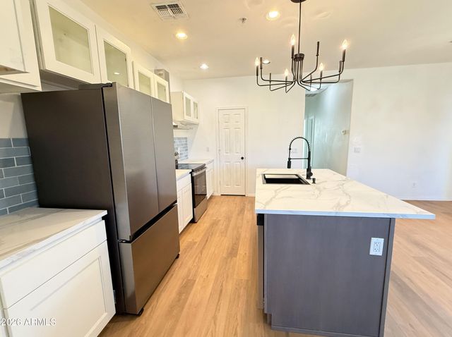 1330 S Aaron -- 185, Mesa, AZ 85209