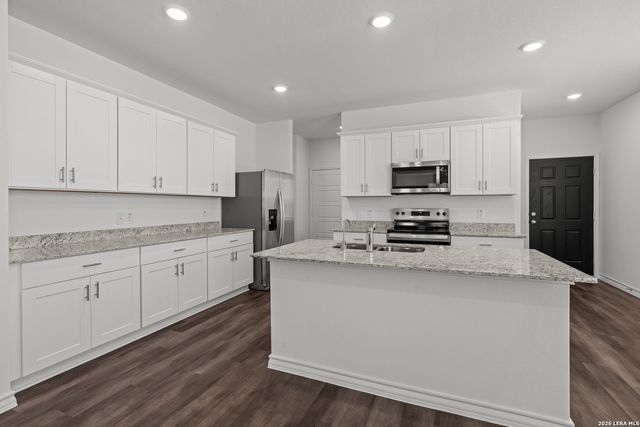 1226 LOS MOCHIS AVE, Converse, TX 78109