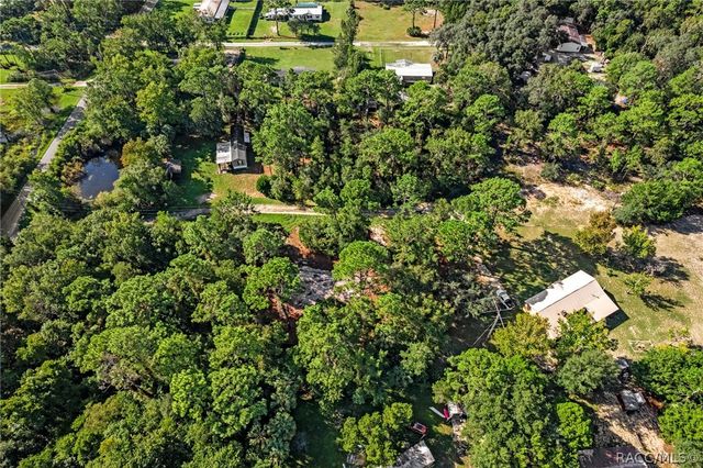8181 W Tracy Court, Homosassa, FL 34448