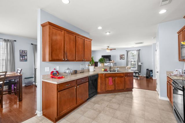 258 Burchwood Dr., Myrtle Beach, SC 29588
