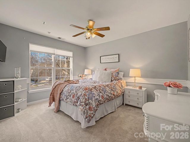 16214 Hollingbourne Road, Huntersville, NC 28078