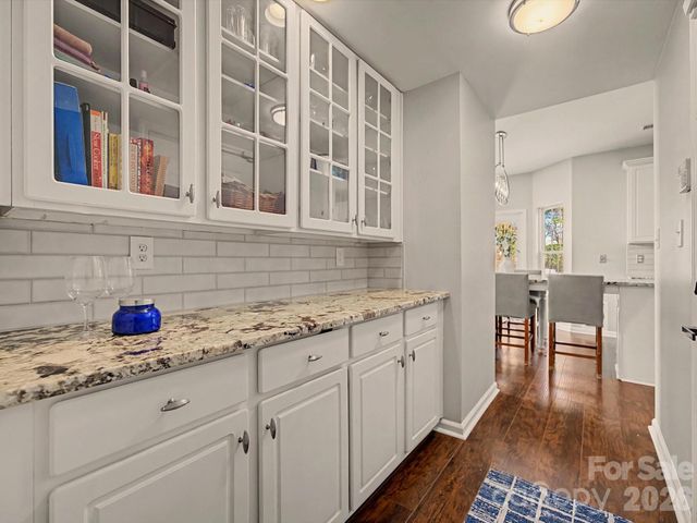 16214 Hollingbourne Road, Huntersville, NC 28078