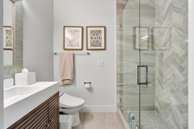 124 Golf Village Boulevard, Jupiter, FL 33458