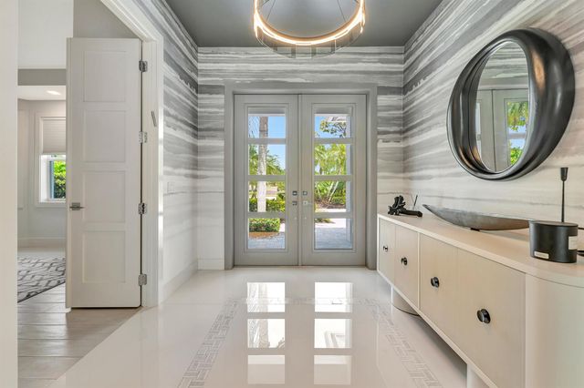 124 Golf Village Boulevard, Jupiter, FL 33458