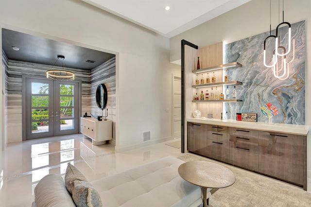 124 Golf Village Boulevard, Jupiter, FL 33458