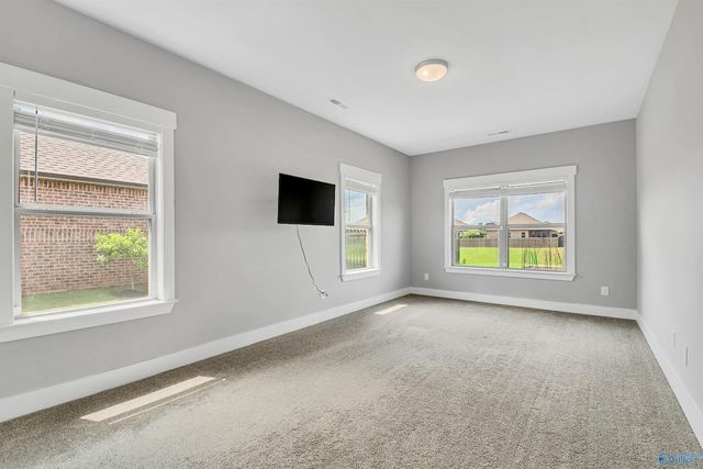 105 Tannenbaum Drive, Meridianville, AL 35759