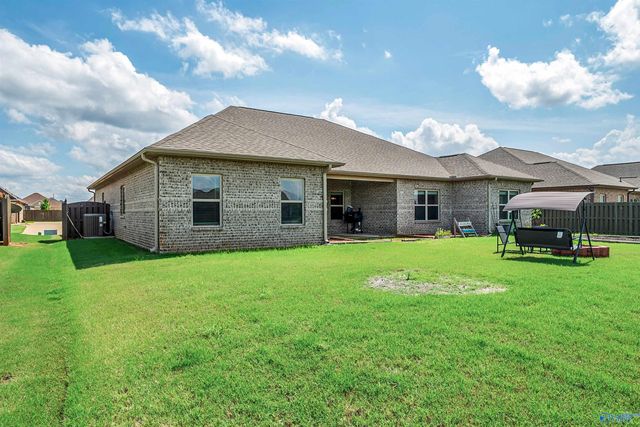 105 Tannenbaum Drive, Meridianville, AL 35759