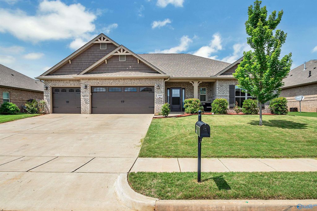 105 Tannenbaum Drive, Meridianville, AL 35759