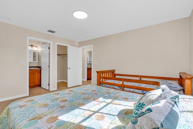 621 Santa Anita Lane, Key Largo, FL 33037