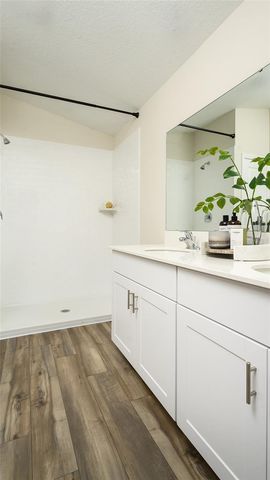 9166 BELLEVIEW FOREST PASS, Zephyrhills, FL 33541