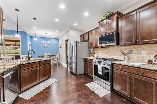 10 Vineyard Way, Williamston, SC 29697