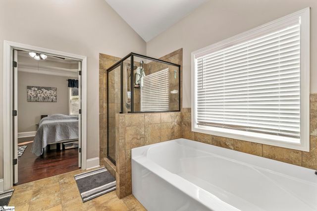 10 Vineyard Way, Williamston, SC 29697