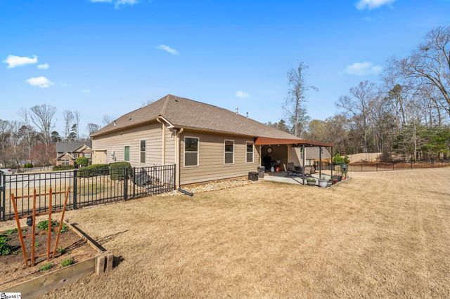 10 Vineyard Way, Williamston, SC 29697