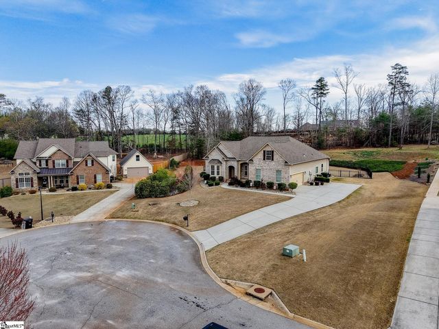 10 Vineyard Way, Williamston, SC 29697