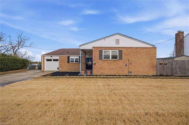 102 Diggs DR, Hampton, VA 23666