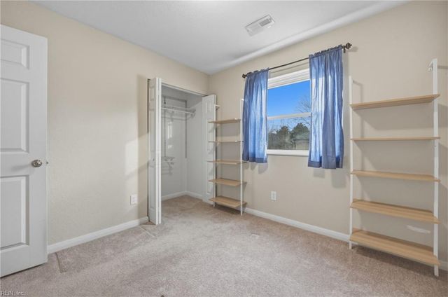 102 Diggs DR, Hampton, VA 23666