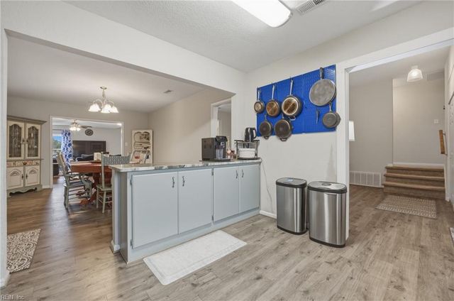 102 Diggs DR, Hampton, VA 23666