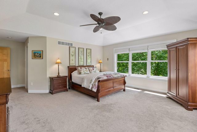 2866 Timberview Trail, Chaska, MN 55318