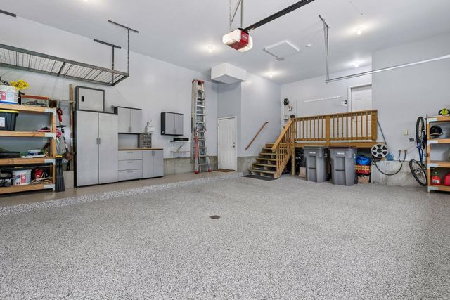 2866 Timberview Trail, Chaska, MN 55318