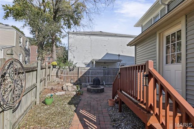 814 Liberty Street, Alton, IL 62002