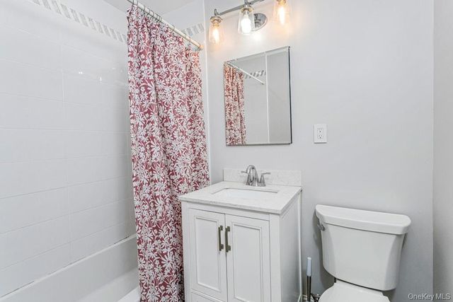 2 Sadore Lane 7W, Yonkers, NY 10710