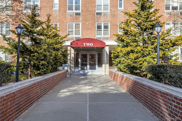 2 Sadore Lane 7W, Yonkers, NY 10710