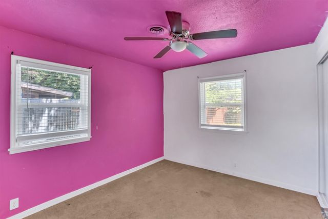 2108 SKYLARK Drive, Arlington, TX 76010