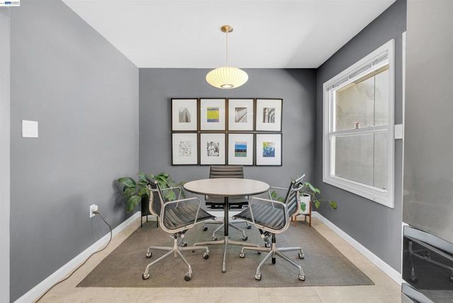 2518 Tara Hills Dr, San Pablo, CA 94806