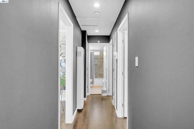 2518 Tara Hills Dr, San Pablo, CA 94806