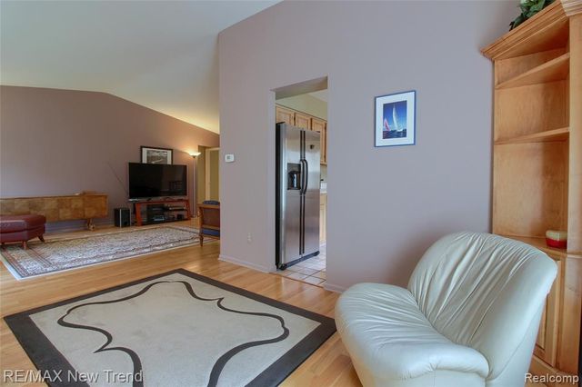 29504 Sylvan Lane, Farmington Hills, MI 48334