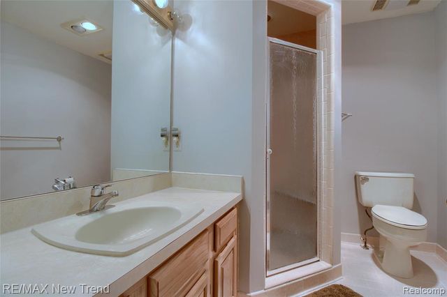 29504 Sylvan Lane, Farmington Hills, MI 48334