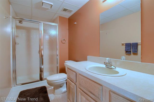 29504 Sylvan Lane, Farmington Hills, MI 48334