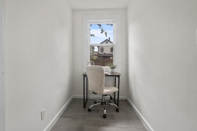 10 EAST 45TH ST, Bayonne, NJ 07002