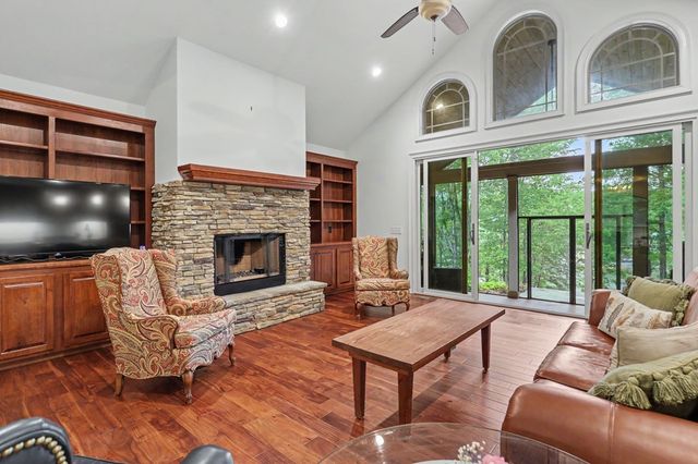 1680 Stonecrest Circle, Hiawassee, GA 30546