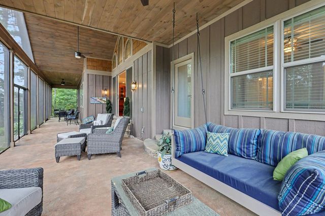 1680 Stonecrest Circle, Hiawassee, GA 30546