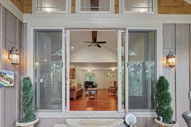 1680 Stonecrest Circle, Hiawassee, GA 30546