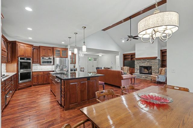 1680 Stonecrest Circle, Hiawassee, GA 30546