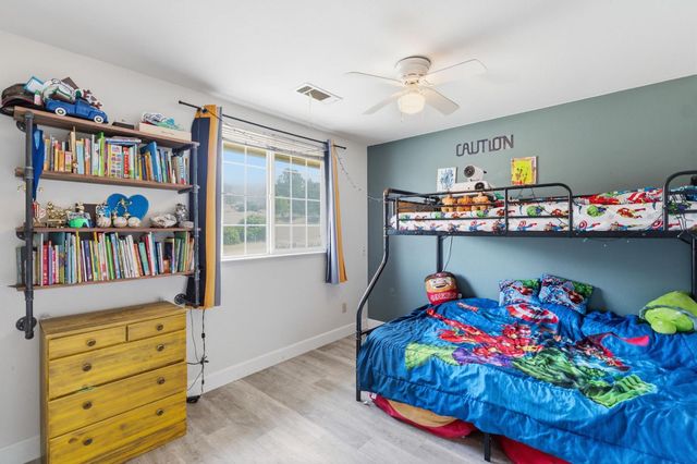 29206 Yosemite Springs Parkway, Coarsegold, CA 93614