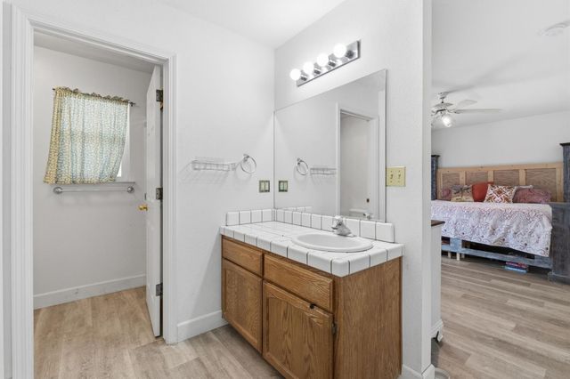 29206 Yosemite Springs Parkway, Coarsegold, CA 93614