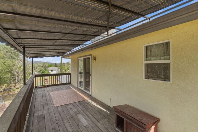 29206 Yosemite Springs Parkway, Coarsegold, CA 93614