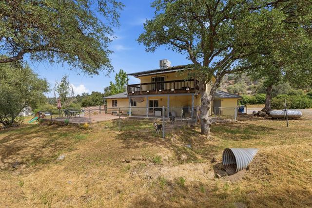 29206 Yosemite Springs Parkway, Coarsegold, CA 93614