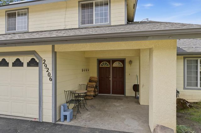 29206 Yosemite Springs Parkway, Coarsegold, CA 93614