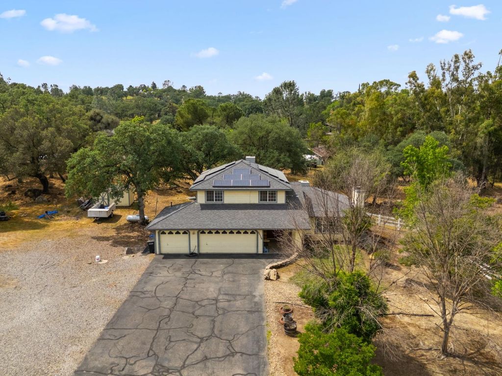 Image 38 of property listing at 29206 Yosemite Springs Parkway, Coarsegold, CA 93614