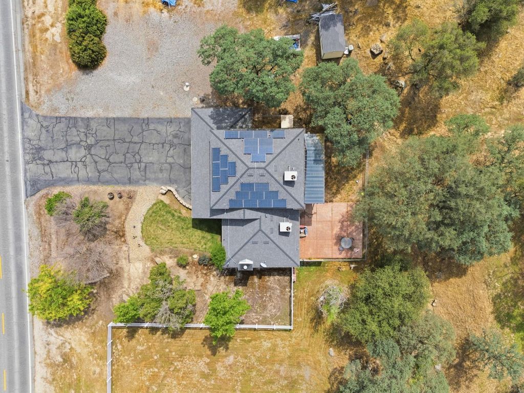 Image 39 of property listing at 29206 Yosemite Springs Parkway, Coarsegold, CA 93614