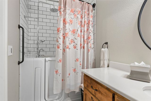 3374 Fm 1652, Grand Saline, TX 75140