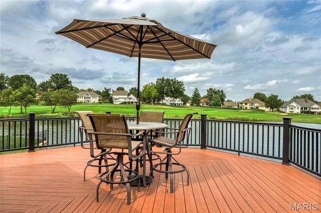 110 Glendalough Lane, Weldon Spring, MO 63304