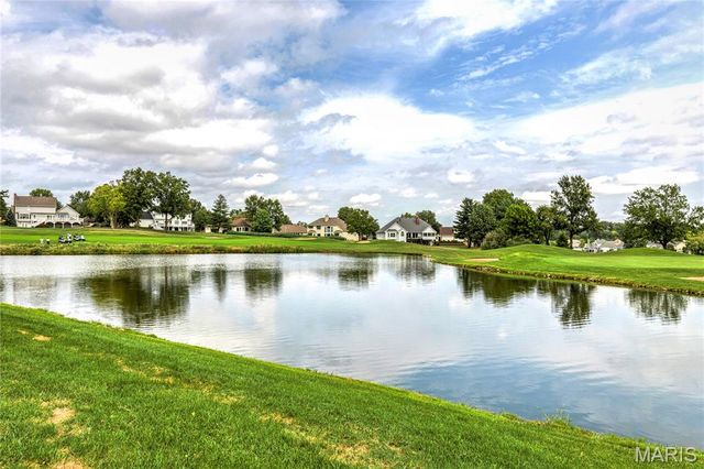 110 Glendalough Lane, Weldon Spring, MO 63304